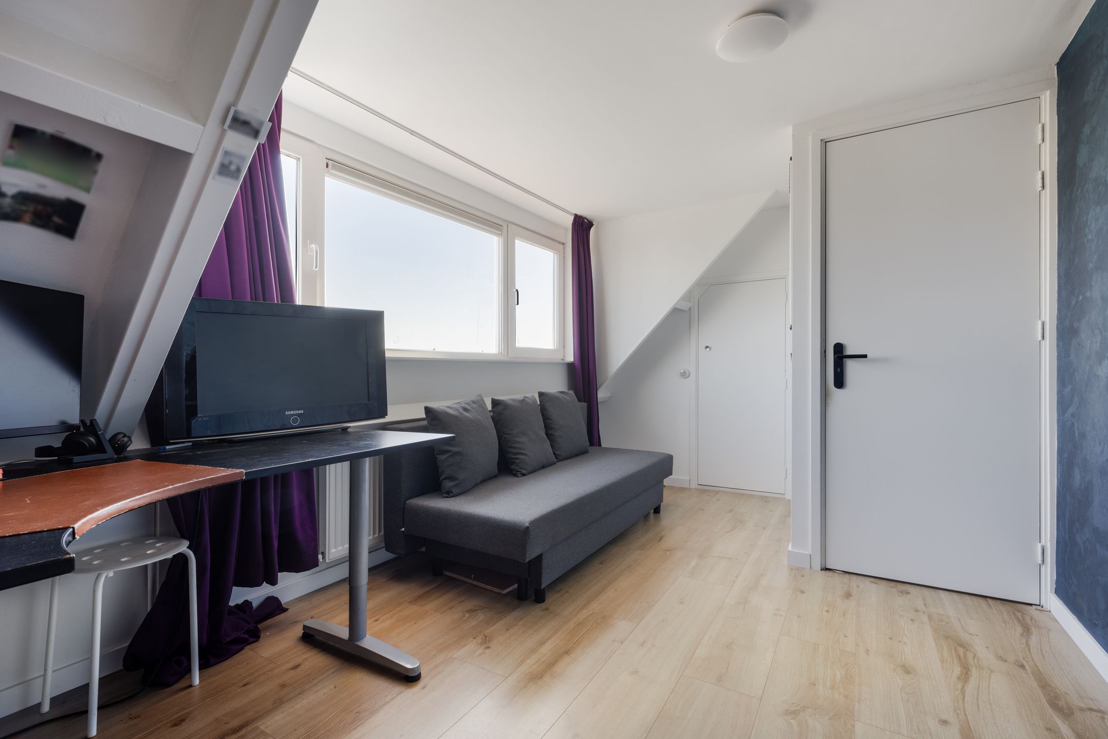 Foto 24 van Floresstraat 120