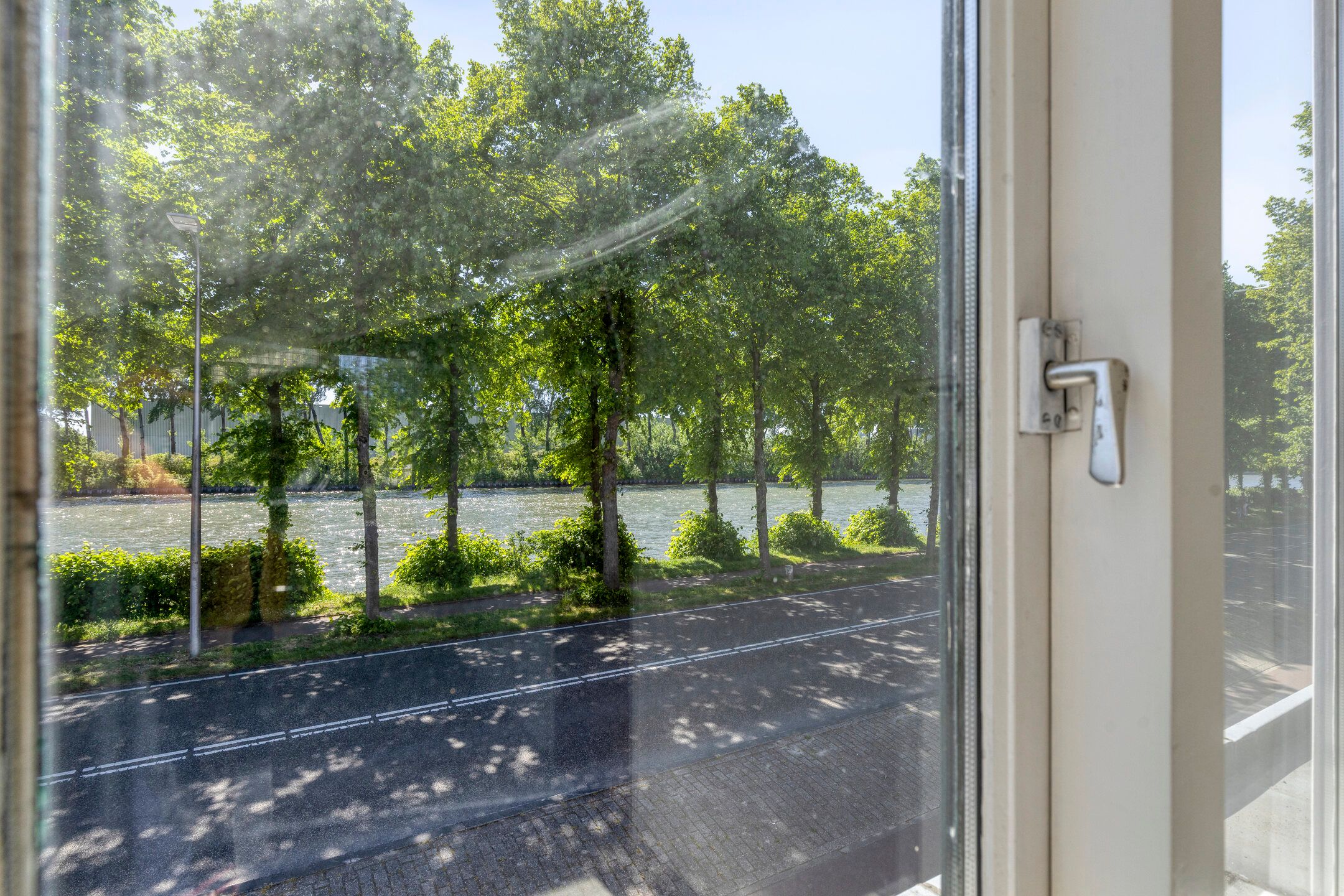 Foto 24 van Amsterdamsestraatweg 849