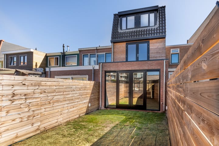 Foto 11 van Linschotenstraat 73