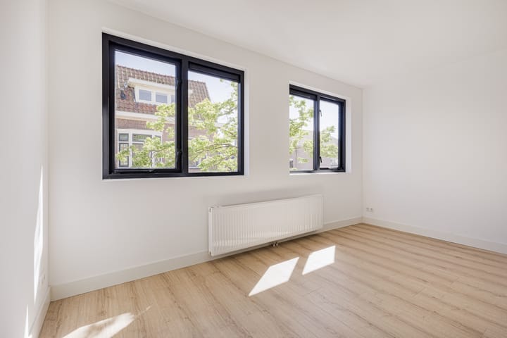 Foto 13 van Linschotenstraat 73