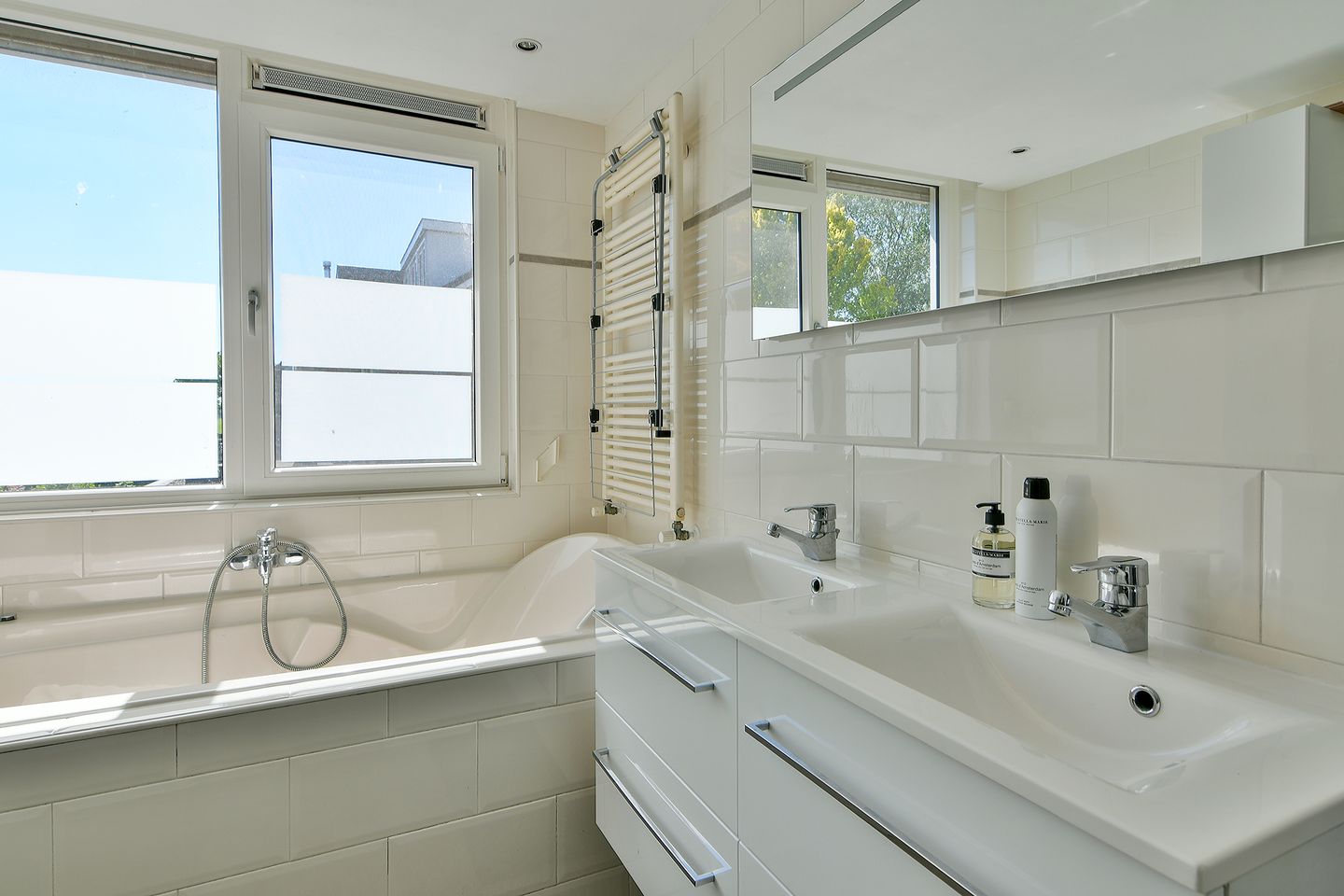 Foto 34 van Mient 104