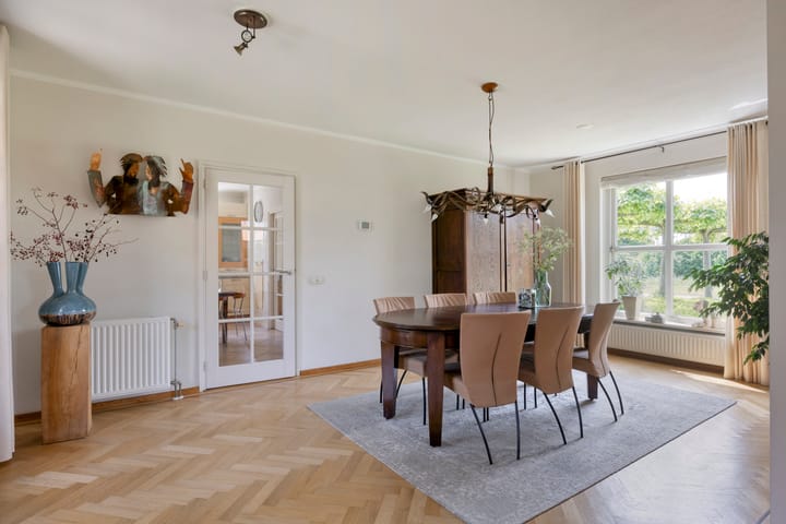 Foto 8 van Meester van Coothstraat 21