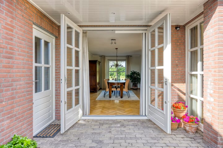 Foto 10 van Meester van Coothstraat 21