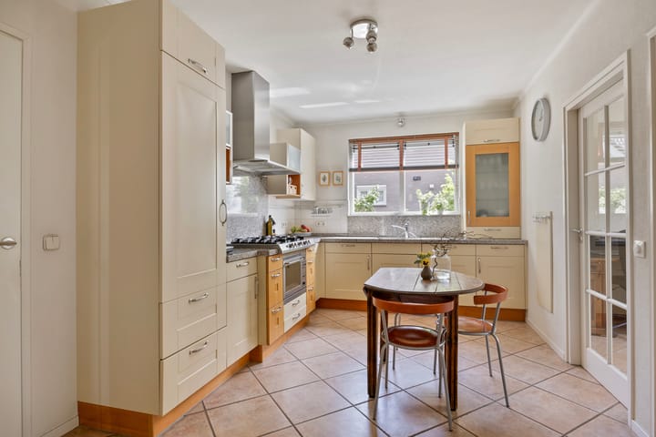 Foto 18 van Meester van Coothstraat 21