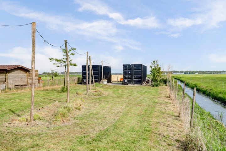 Photo 37 of Westdijk 12-B