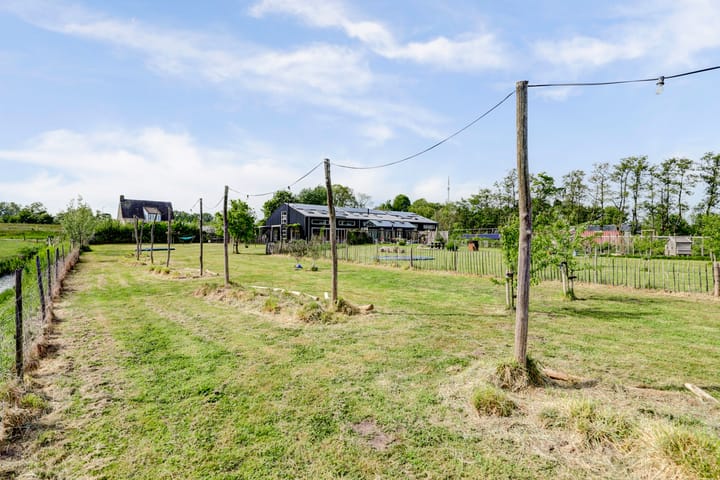 Photo 41 of Westdijk 12-B