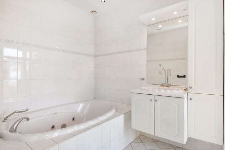 Foto 39 van Amandelstraat 12