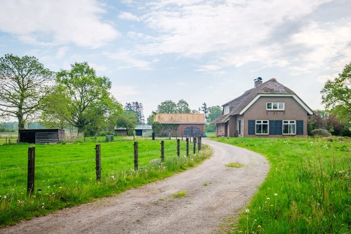 Foto 2 van Steenakkers 2-B