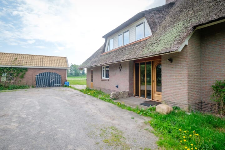 Foto 5 van Steenakkers 2-B