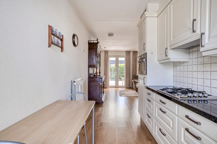 Photo 14 of Meester Caelersstraat 14