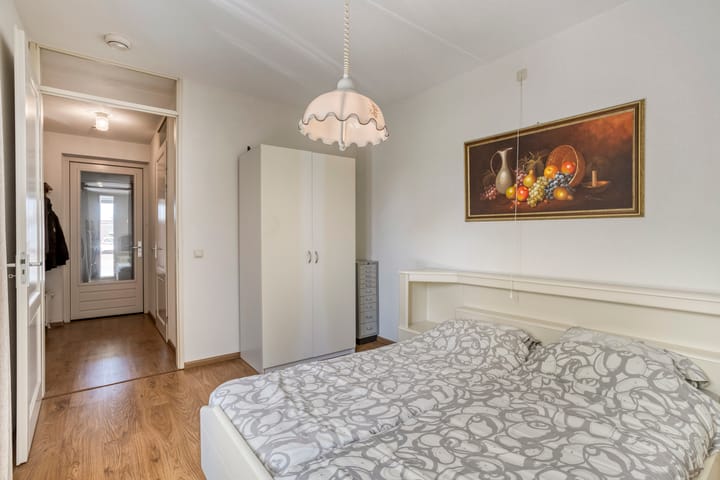 Photo 18 of Meester Caelersstraat 14