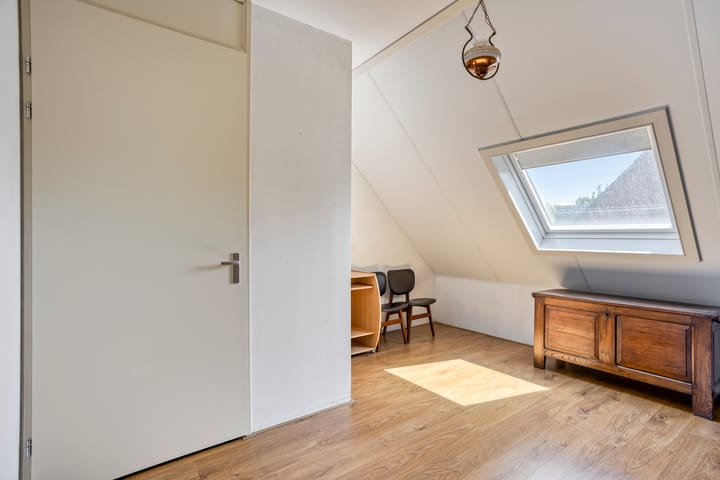 Photo 23 of Meester Caelersstraat 14