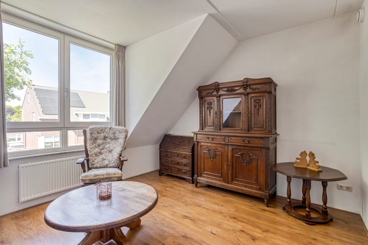 Photo 25 of Meester Caelersstraat 14