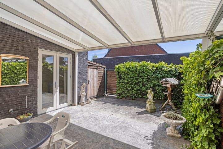 Photo 28 of Meester Caelersstraat 14