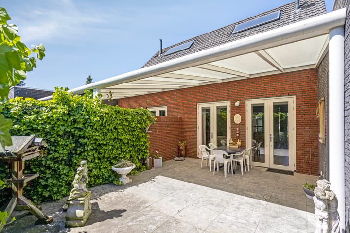 Photo 29 of Meester Caelersstraat 14