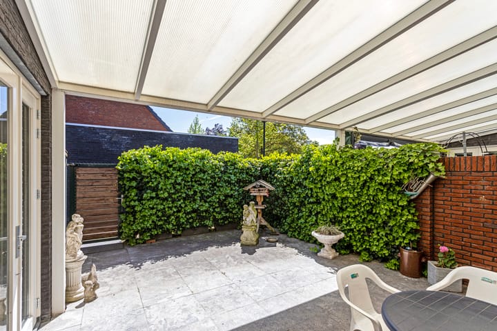 Photo 27 of Meester Caelersstraat 14