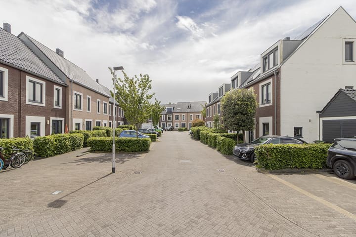 Foto 30 van Klaproos 65