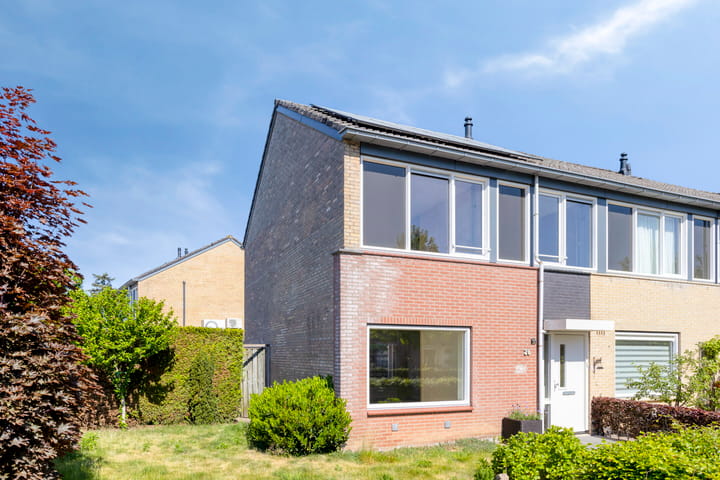 Foto 1 van van Galenstraat 26