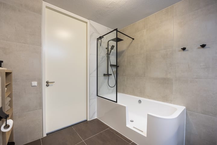 Photo 32 of Thorbeckewal 80