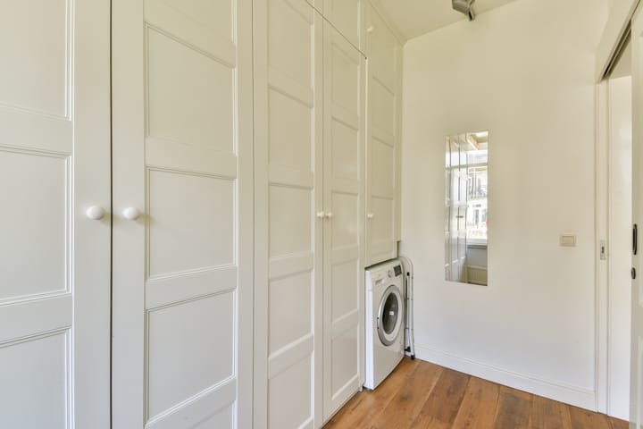 Photo 21 of Madurastraat 52-B