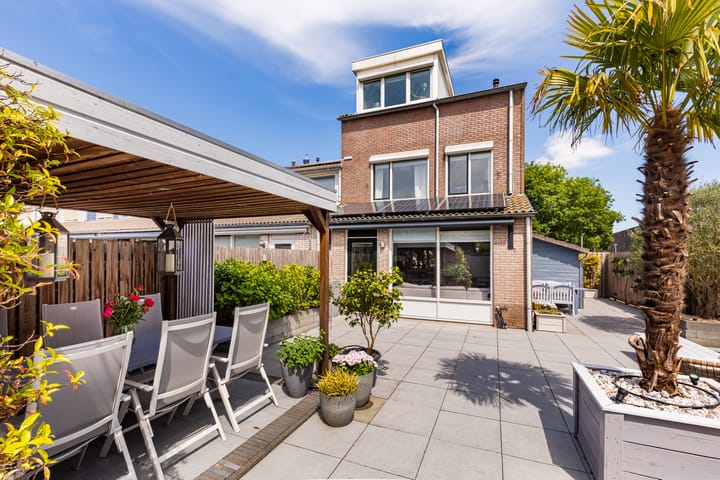 Foto 11 van Anna Blamanstraat 82