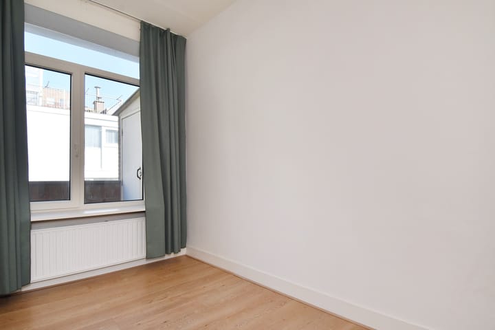 Photo 22 of Jacob Pronkstraat 19