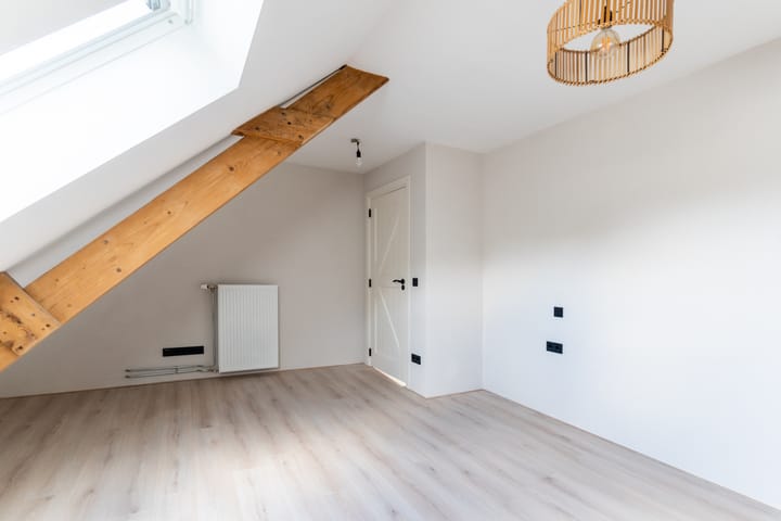 Foto 43 van Koestraat 17