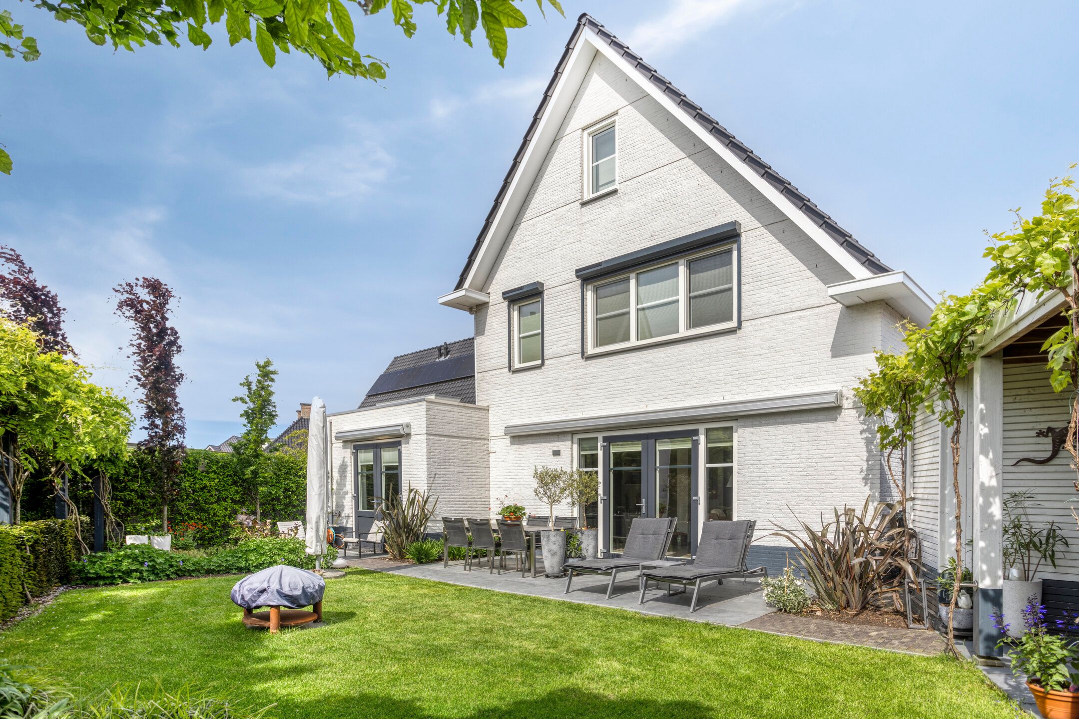 Photo 33 of Albert Aylerstraat 4