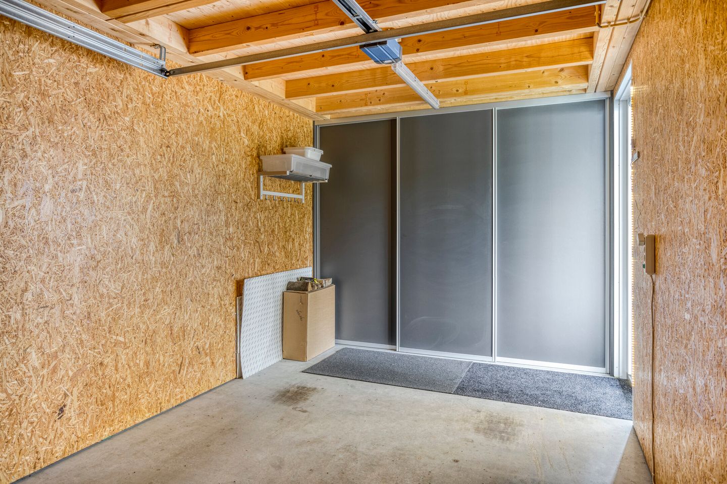 Photo 40 of Albert Aylerstraat 4