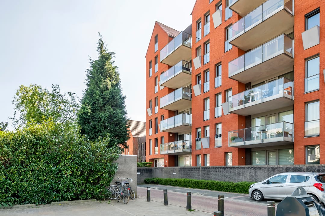 Photo 1 of Van Hoevestraat 49