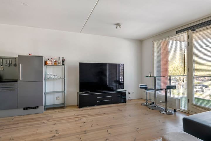 Foto 9 van Van Hoevestraat 49