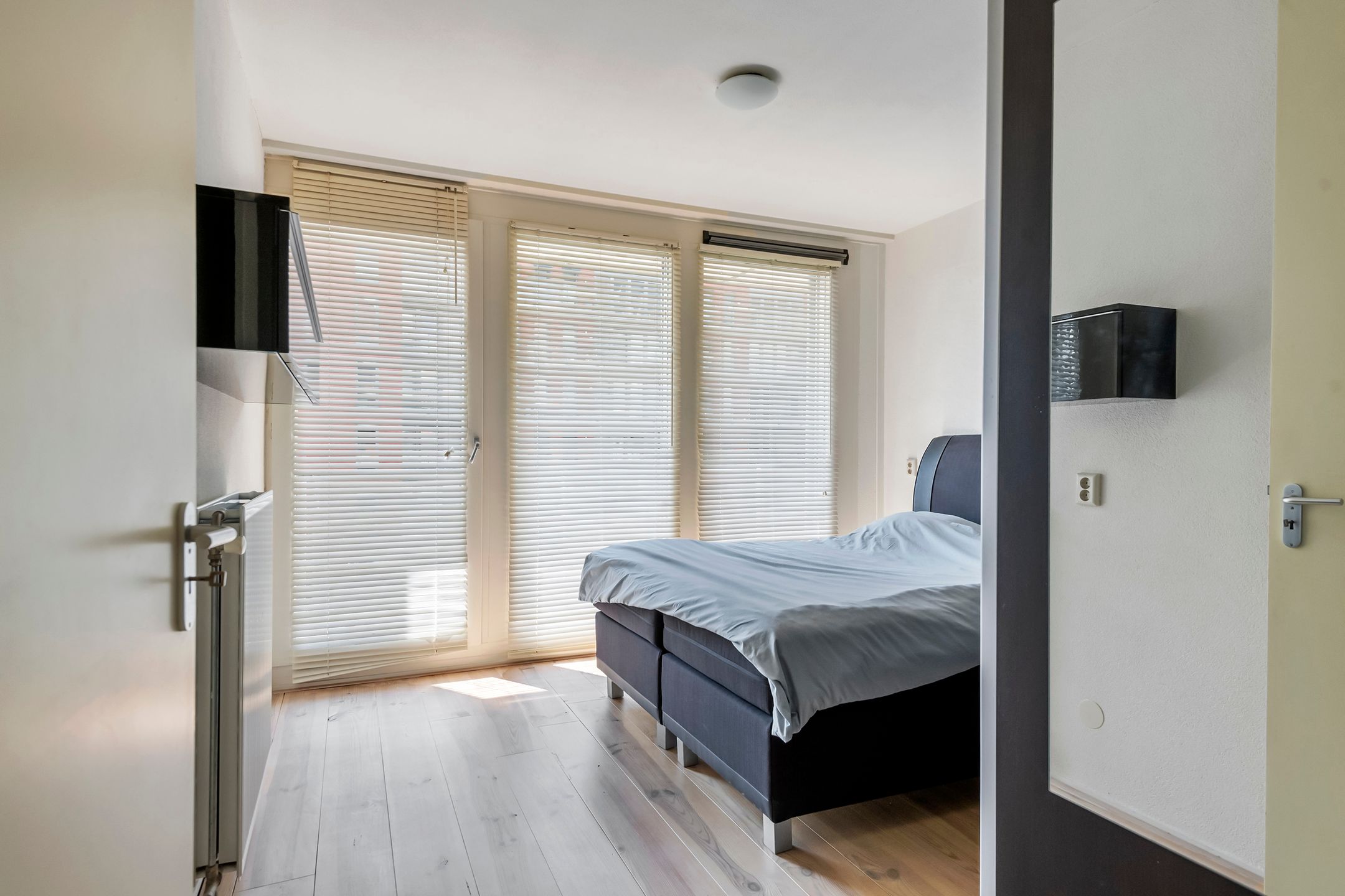 Photo 18 of Van Hoevestraat 49