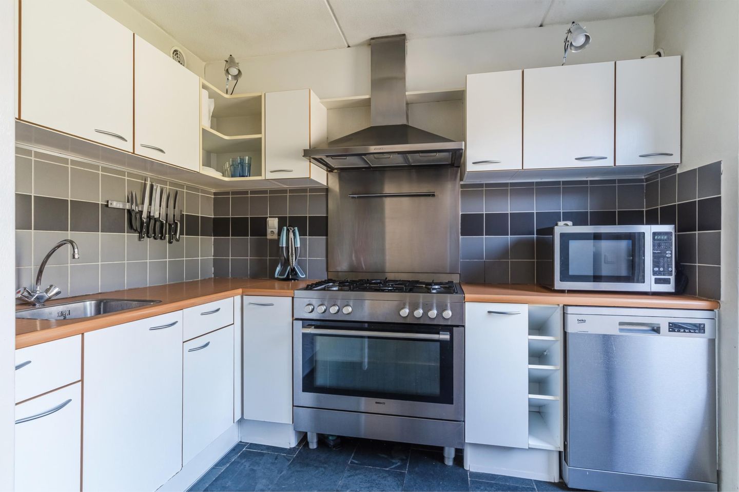 Foto 14 van Pastoor Smitsstraat 25