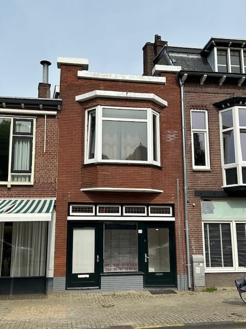 View photo 2 of Herenstraat 25