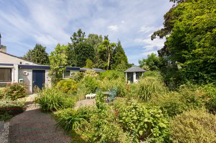 Foto 44 van Aalscholversingel 11