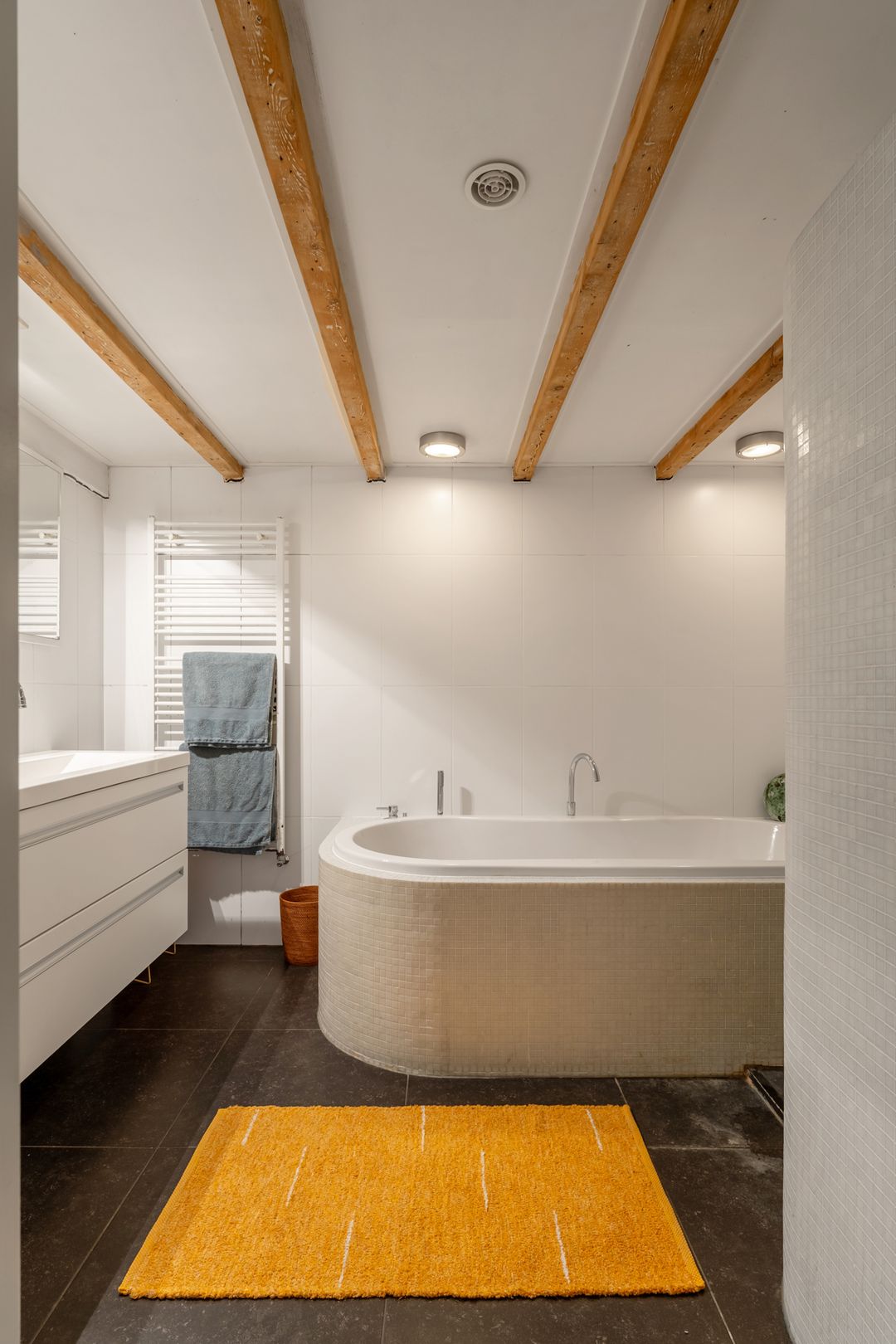 Foto 41 van Van den Hoonaardstraat 15-B