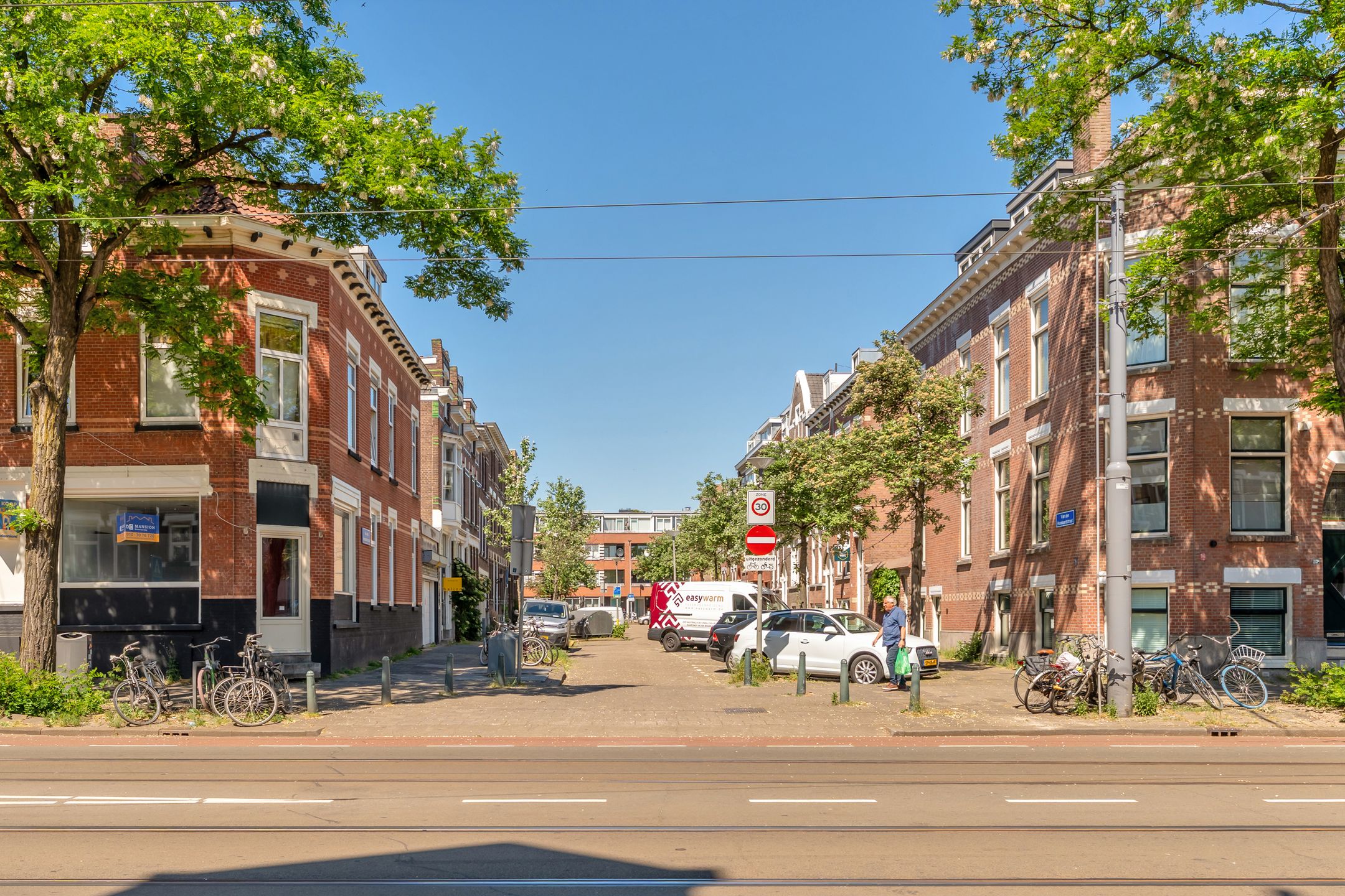 Foto 45 van Van den Hoonaardstraat 15-B