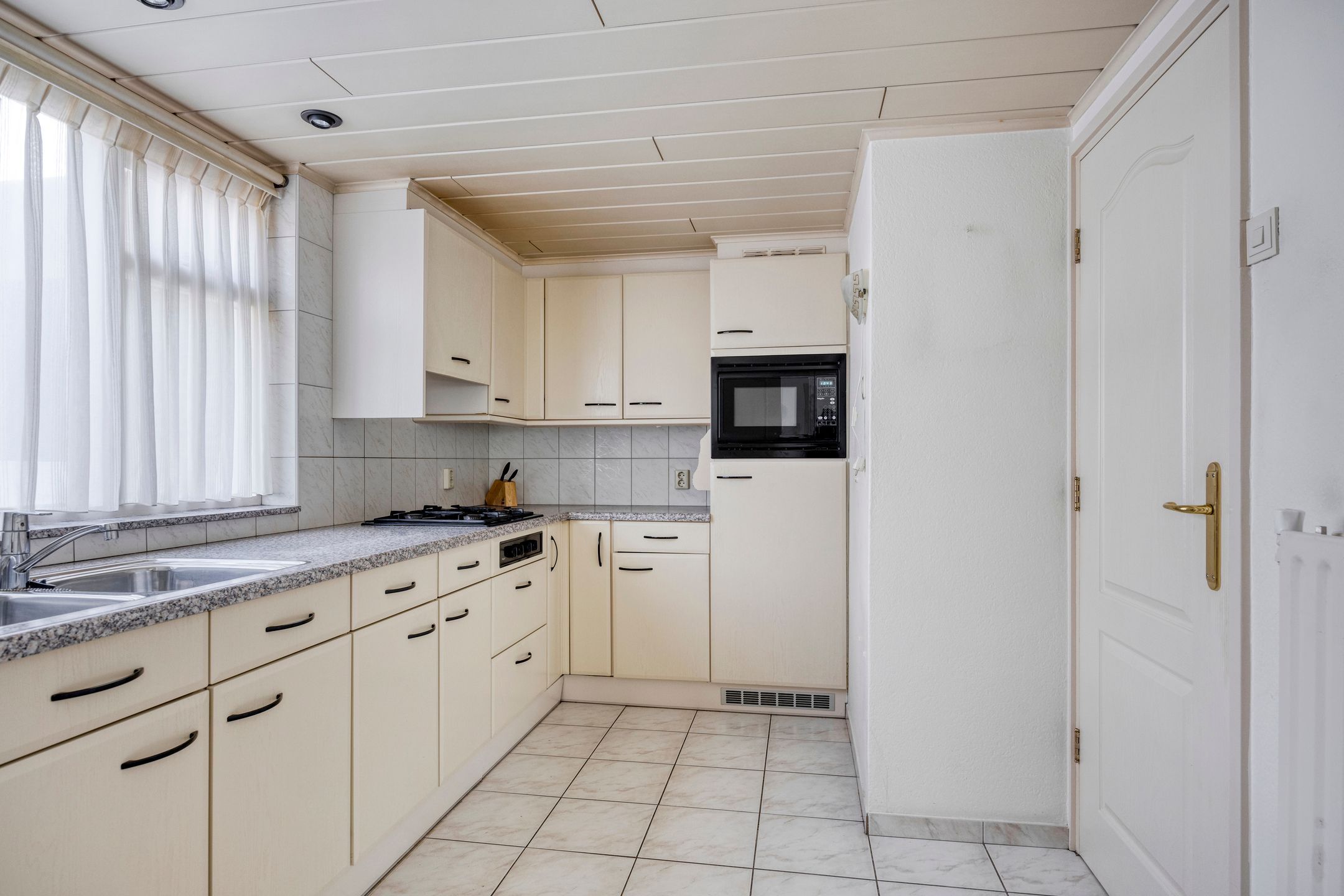 Photo 12 of Nieuwstraat 6