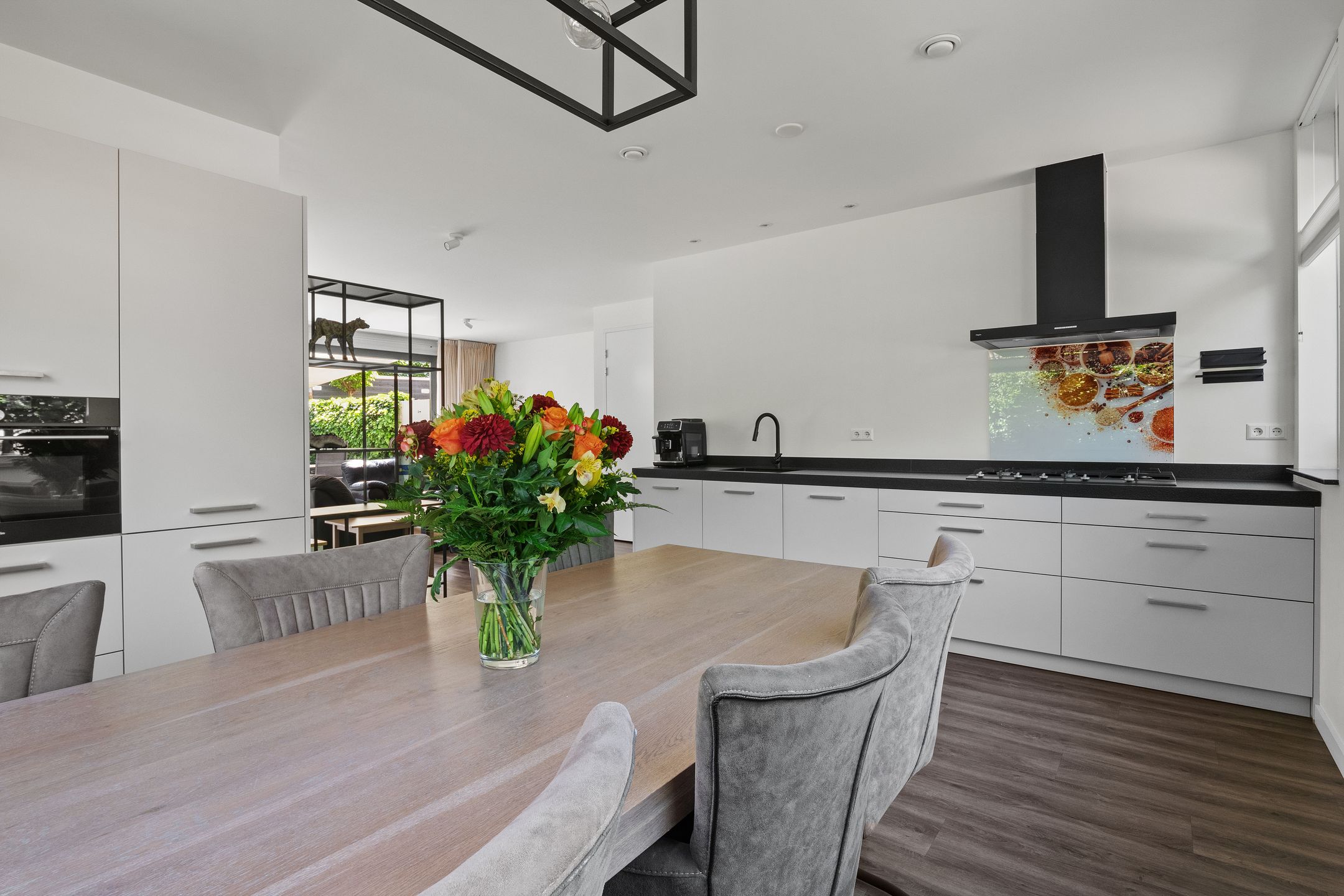 Foto 15 van Juliana van Stolberglaan 62