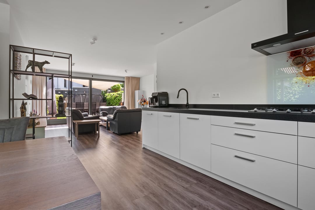 Foto 16 van Juliana van Stolberglaan 62