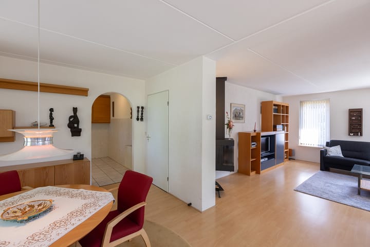 Foto 5 van Barmentloo 38-A