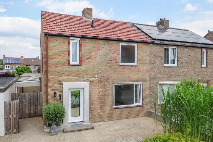 Foto 2 van Bernhardstraat 20