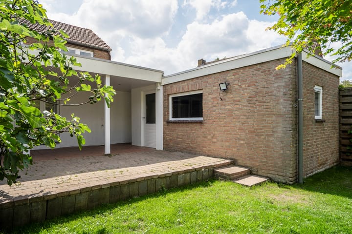 Foto 28 van Bernhardstraat 20