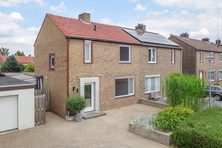 Foto 43 van Bernhardstraat 20