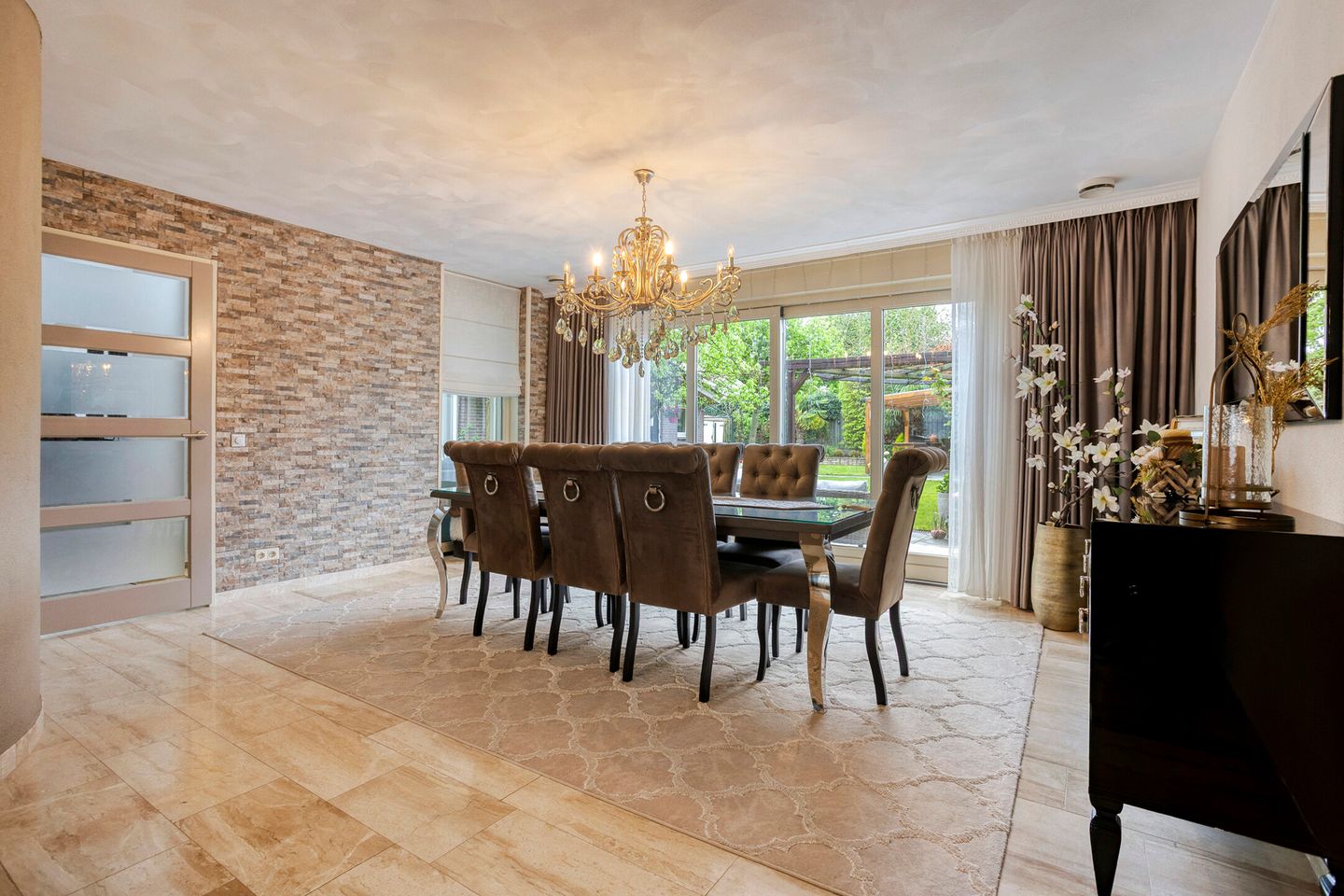 Foto 19 van Elisabeth van den Boschlaan 20