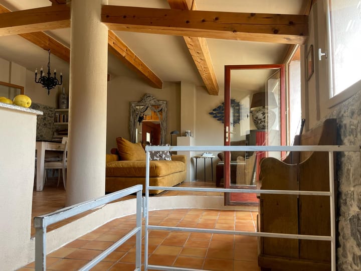 Photo 7 of Via Repubblica 8