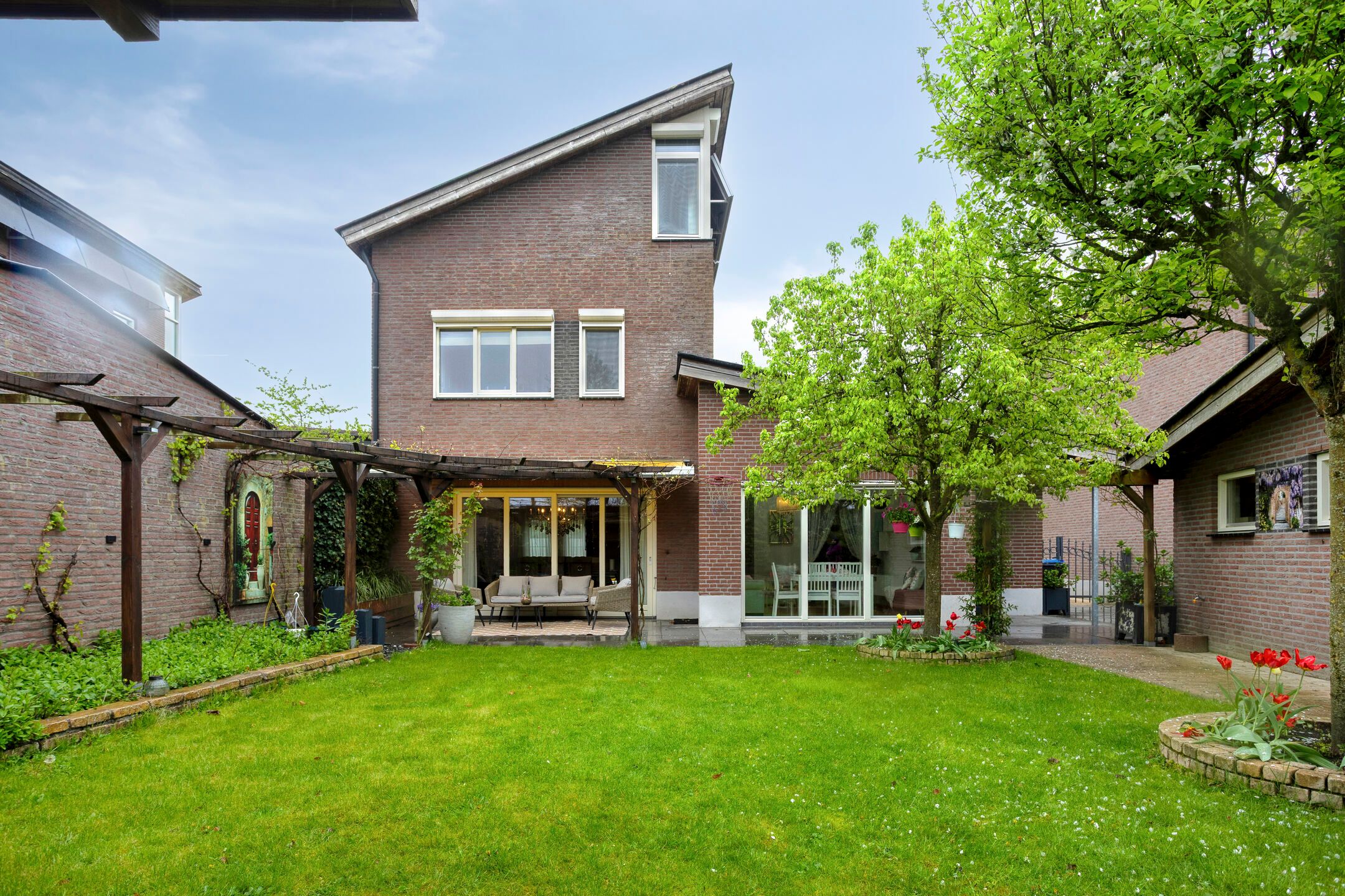 Foto 48 van Elisabeth van den Boschlaan 20