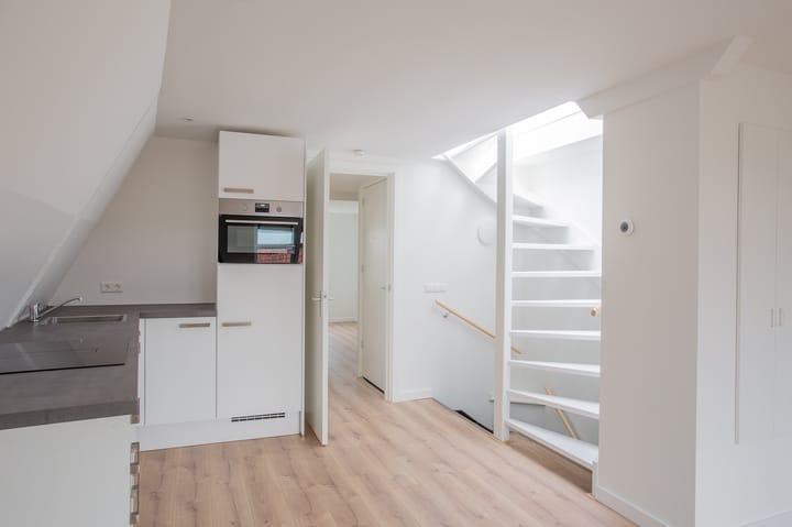 Photo 7 of Philips Willemstraat 12-D