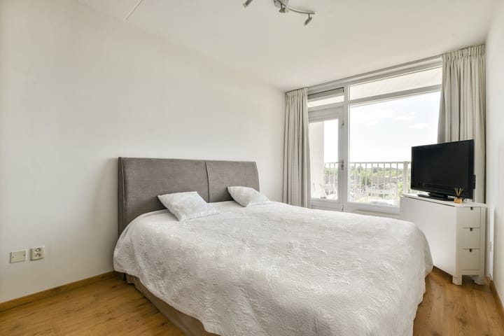 Foto 12 van Rosa Spierlaan 206