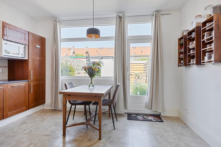 Foto 10 van Karperstraat 60